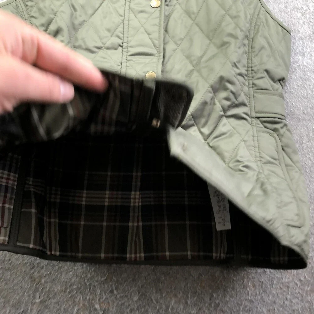 L.L. Bean Vest Womens Small Petite Green Quilted Snap Front Collared Lined Warm - Picture 3 of 9